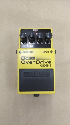 Pédale effet boss - pédale,