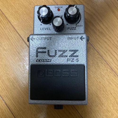 Pédale effet boss 5 - d'effet, fuzz